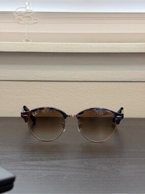 Ray-Ban Women's Clubroond Blue Frame Sunglasses with Brown Gradient Lenses